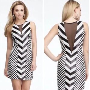 Bebe Chevron Sleeveless All Over Sequin Mini Dress Black White L